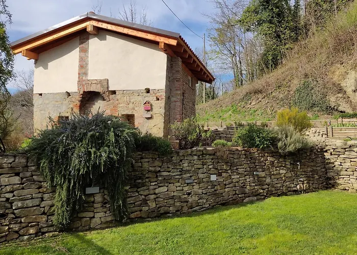 Casa Mattirolo - * Castagneto Po